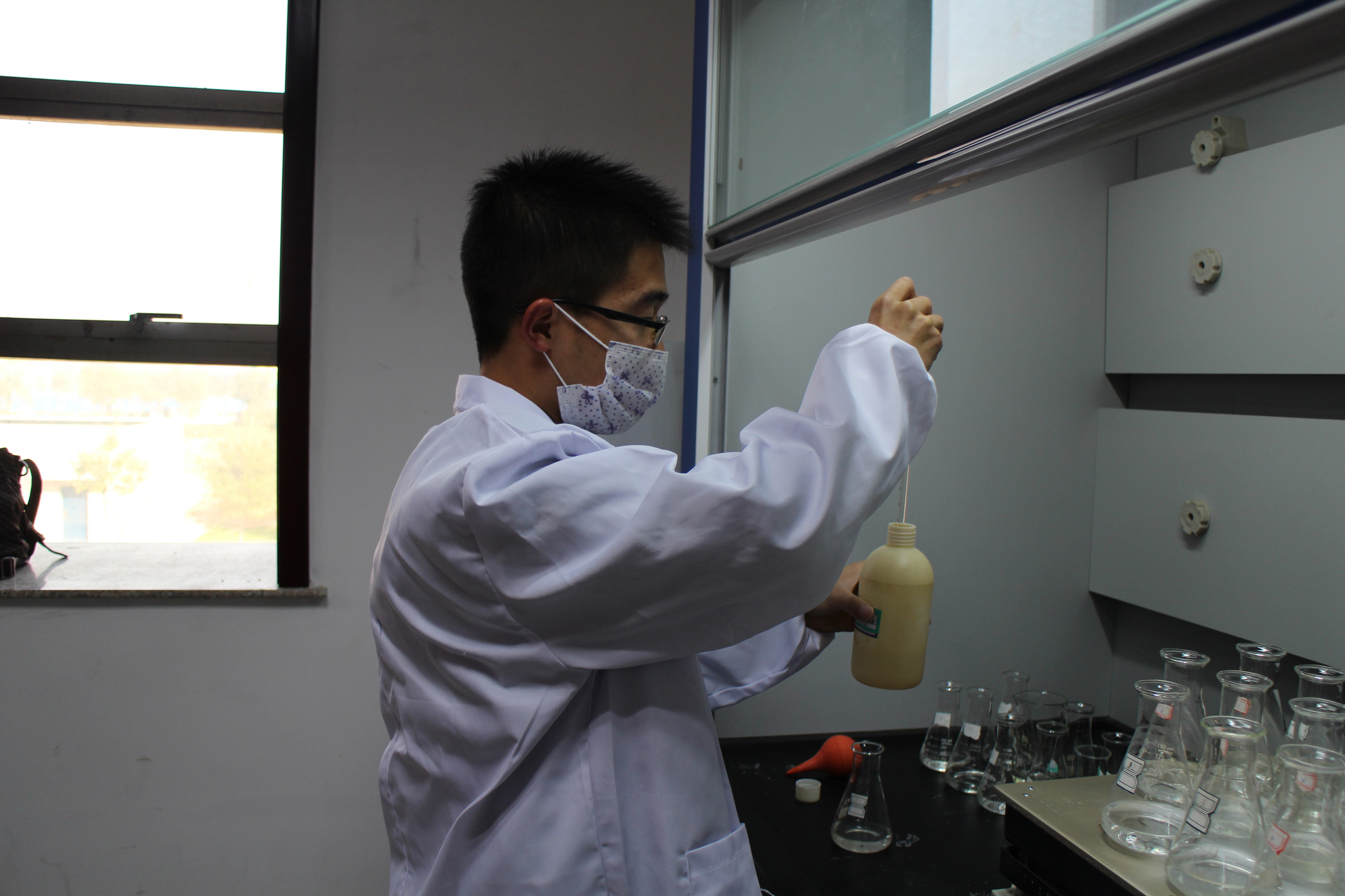 水質(zhì)檢測(cè)7.jpg 水質(zhì)檢測(cè)7.jpg